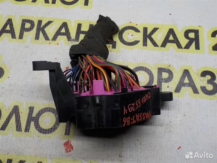 Блок предохранителей Volkswagen Passat (B6) 2005