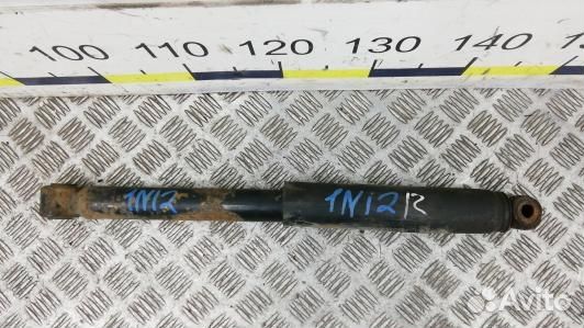 Амортизатор задний nissan navara D40 (1NI02MF02)