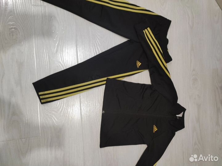 Спортивный костюм для мальчика