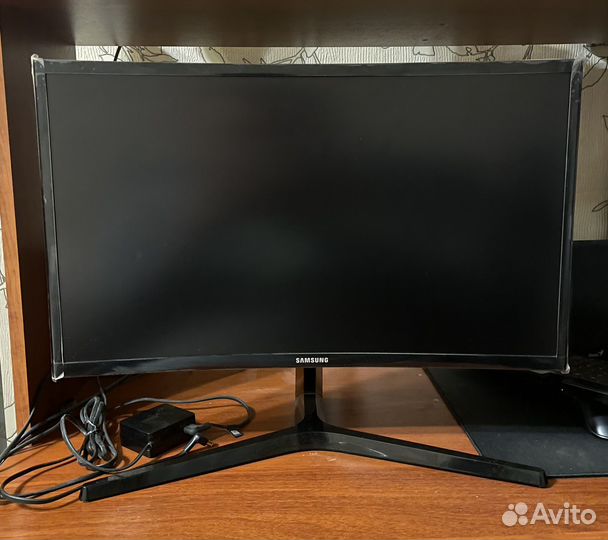 Монитор Samsung lc24rg50fqixci 144hz 23.5