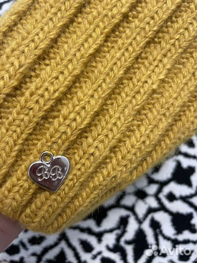 Button blue шапка