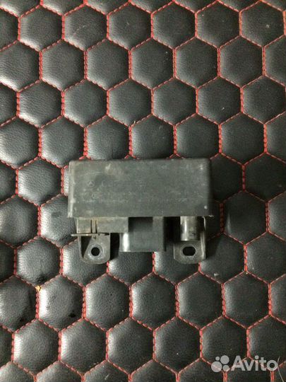 Реле свечей накала Mercedes Vito/Sprinter