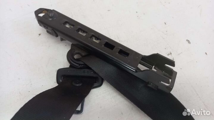 Ремень безопасности передний правыйSkoda OctaviaA5