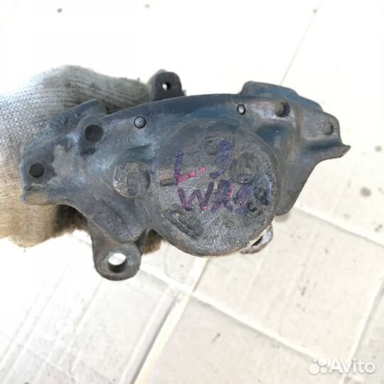 Суппорт задний правый Mercedes W210