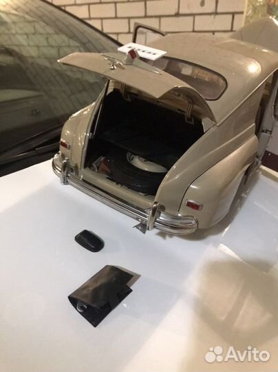 Модель газ м 20 Победа 1:8