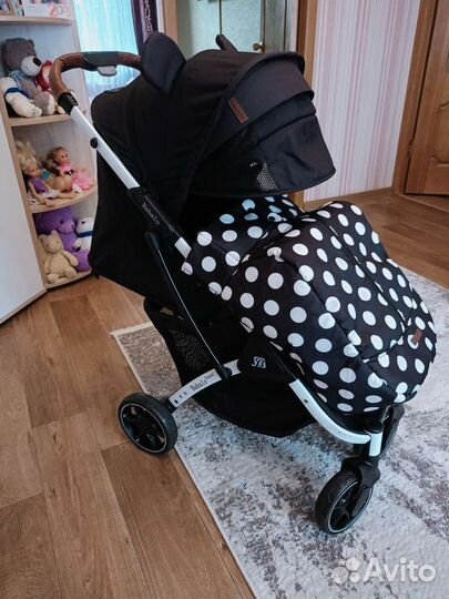 Коляска прогулочная Babalo future