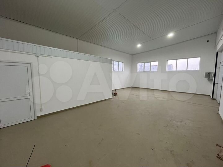 Промышленное/складское Здание и земельный участок