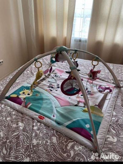 Развивающий коврик tiny love