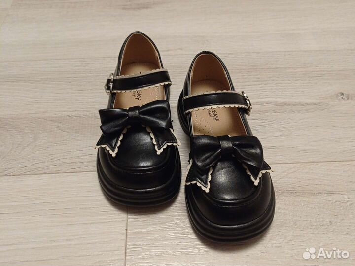Туфли для девочки 29 размер черные