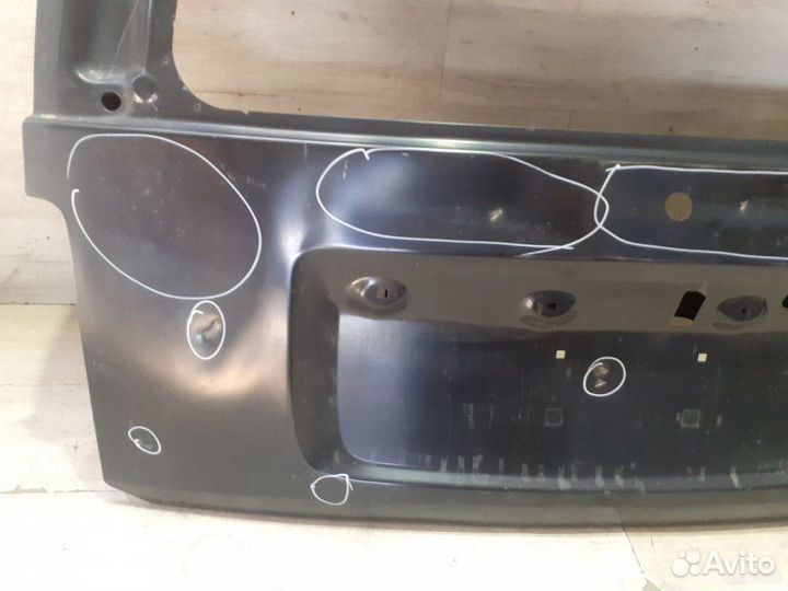 Крышка багажника Jeep Liberty