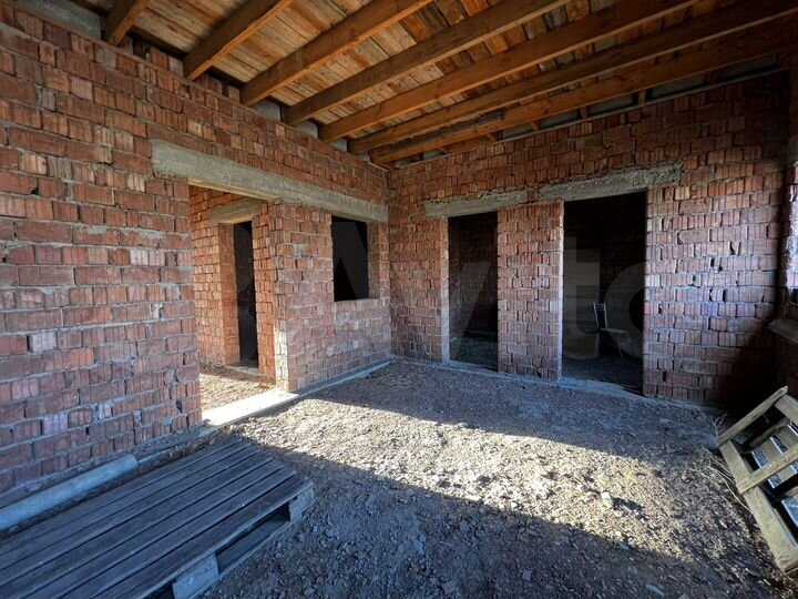 Дом 130 м² на участке 5 сот.