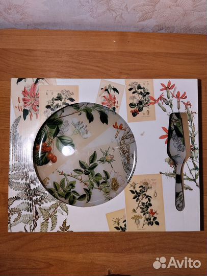 Набор блюдо и лопатка для торта