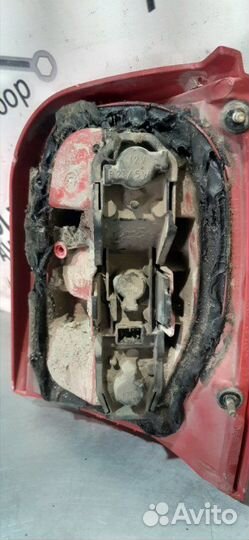 Фонарь (стоп-сигнал) задний левый Nissan Micra K11