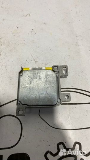 Блок SRS Airbag Renault Symbol K7JA700 2005