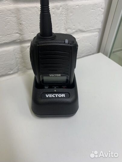 Рация Vector VT-44 Military V2.0