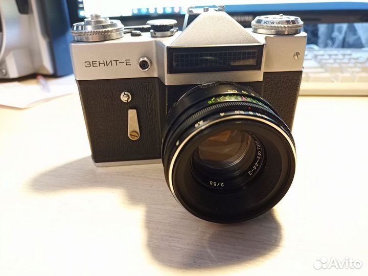 Плёночный фотоаппарат