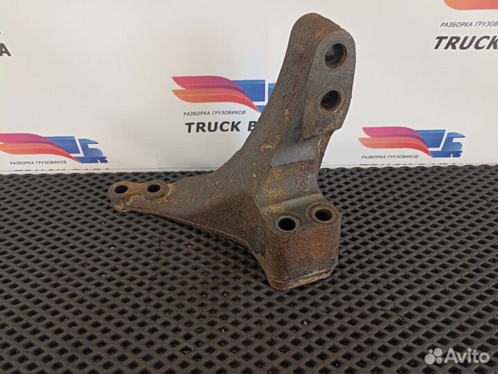 Кронштейн двигателя задний левый