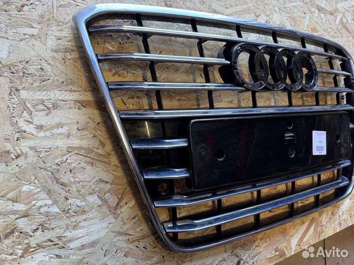 Решетка радиатора Audi A8 D4 4H0853651G