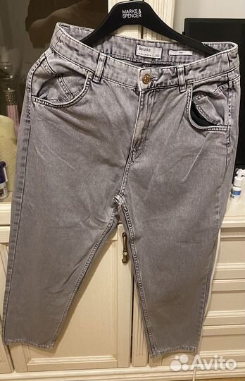 Джинсы серые bershka