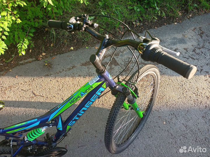 Велосипед горный Stinger Highlander 100v 26