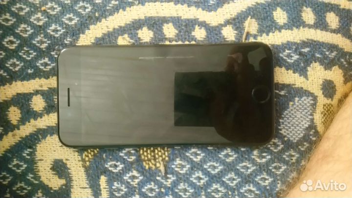 Телефон iPhone