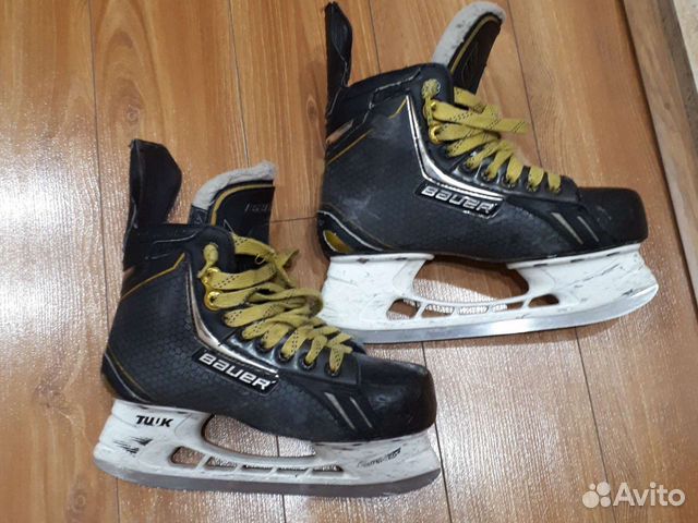 Хоккейные коньки bauer