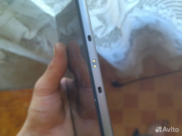 Продам планшет Lenovo Tap M10 HD