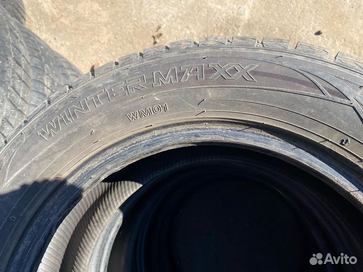 Dunlop Winter Maxx WM01 185/65 R15