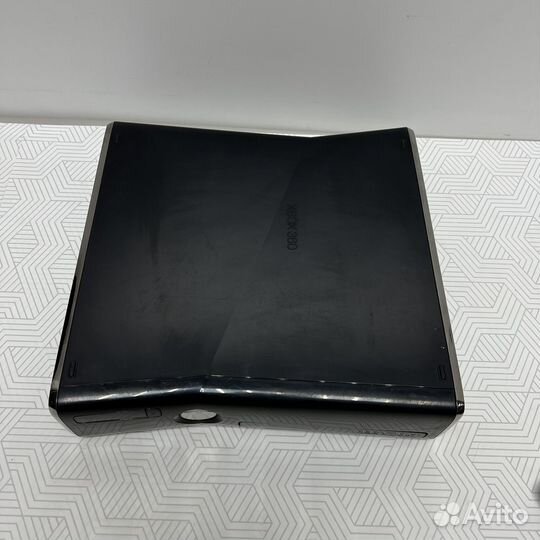 Xbox 360 250Gb прошит