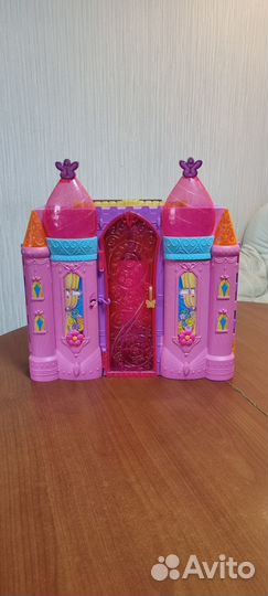 Складной дворец принцессы Barbie