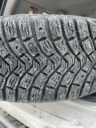 Michelin X-Ice North XIN2 205/55 R16