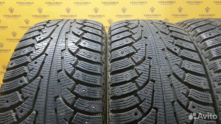 Nokian Tyres Hakkapeliitta 5 SUV 275/60 R18 117T