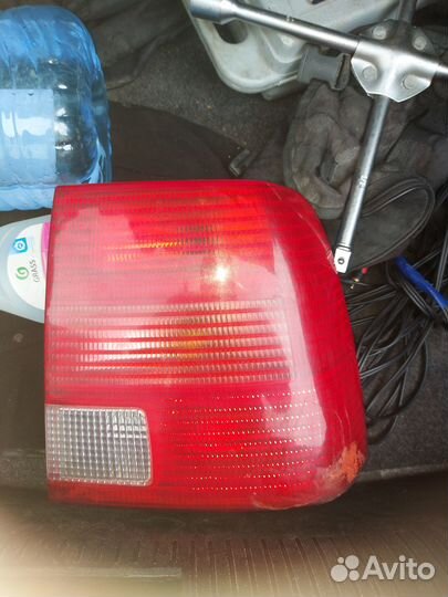 Задний фонарь правый Volkswagen Passat B5 1998