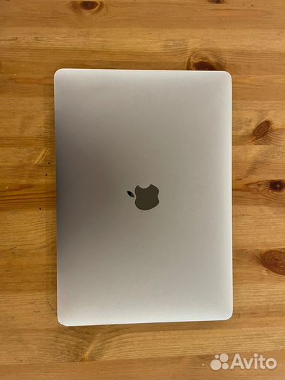 Macbook Pro 13 Retina Core i5 Touch Bar