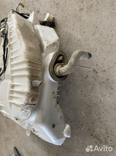 Корпус печки задний Toyota Land Cruiser 100