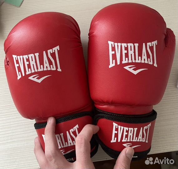 Боксерские перчатки Everlast 8 oz