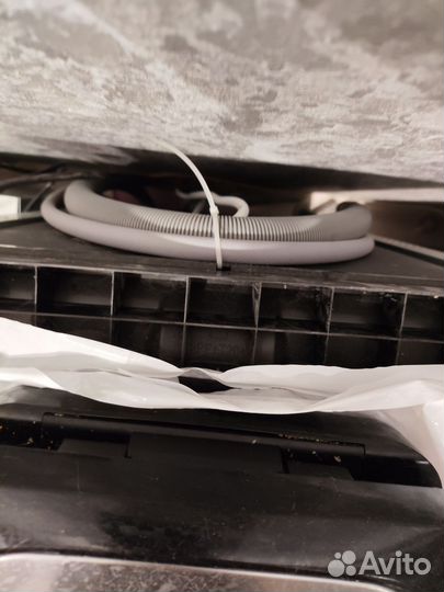 Встраиваемая посудомоечная машина