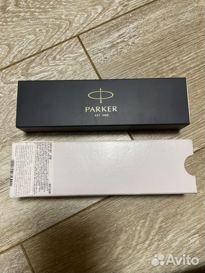 Коробка от ручки parker