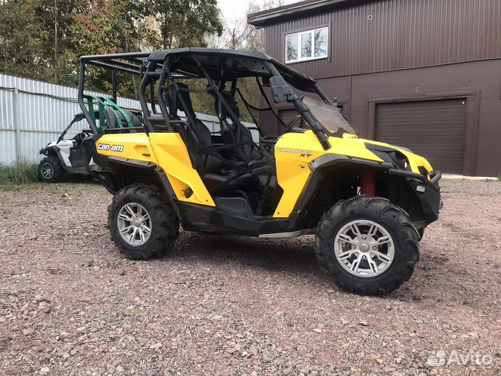 CAN-AM commander 1000 XT EFI