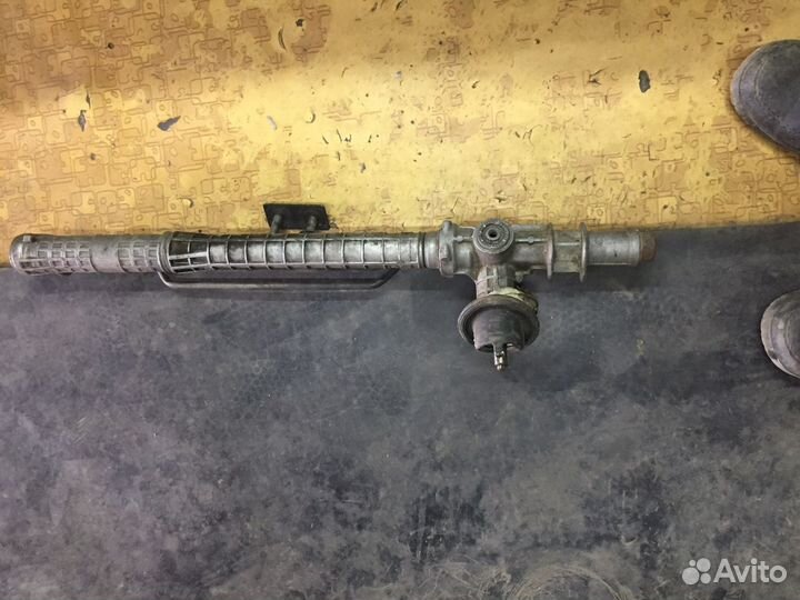 Рулевая рейка опель астра 1994год