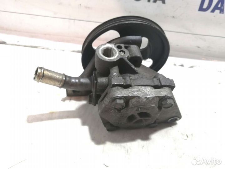 Насос гур на Toyota Mark 2 1GFE Beams