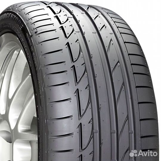 Bridgestone Potenza S001 225/45 R19 92W