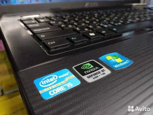 Ноутбук asus 17