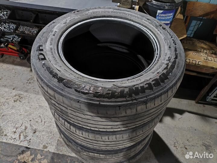 Delinte DH2 215/65 R16