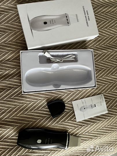 Ультразвуковой аппарат для чистки лица