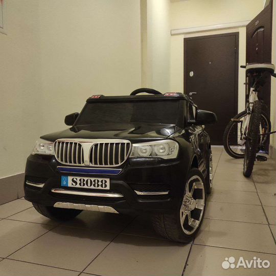 Детский электромобиль bmw x6