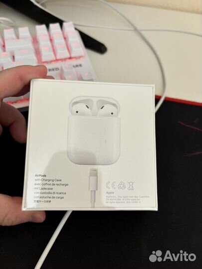 Apple Airpods 2