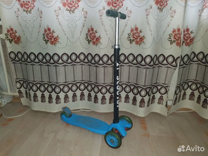 Самокат детский трехколесный бу