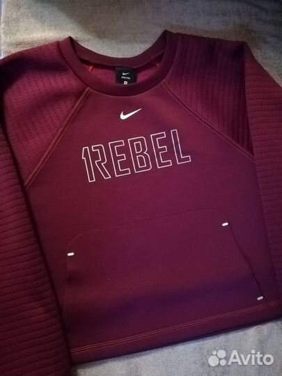 Свитшот Nike Pro