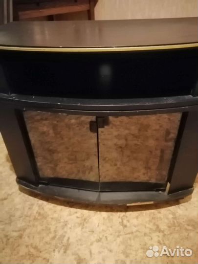 Тумбочка под телевизор